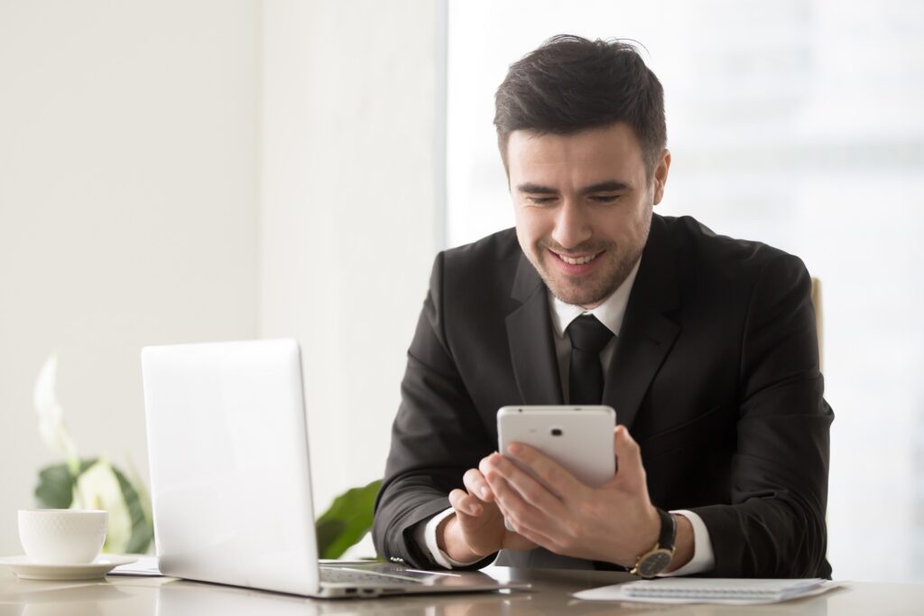 Tech Product Reviews and Comparisons: How to Choose the Right Gadgets for You